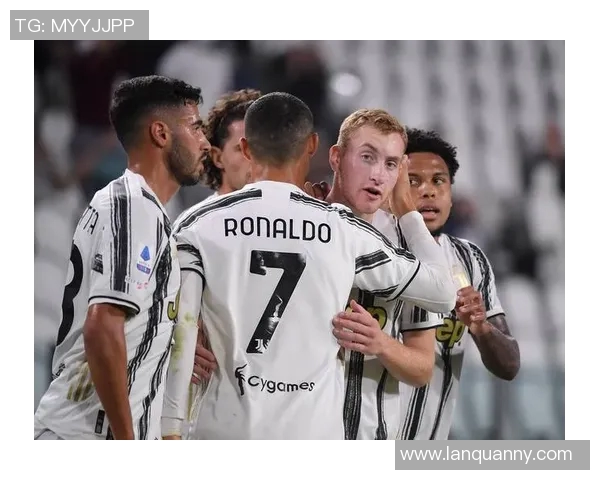 尤文图斯全员出战世俱杯展现强大实力轻松击败艾因队伍